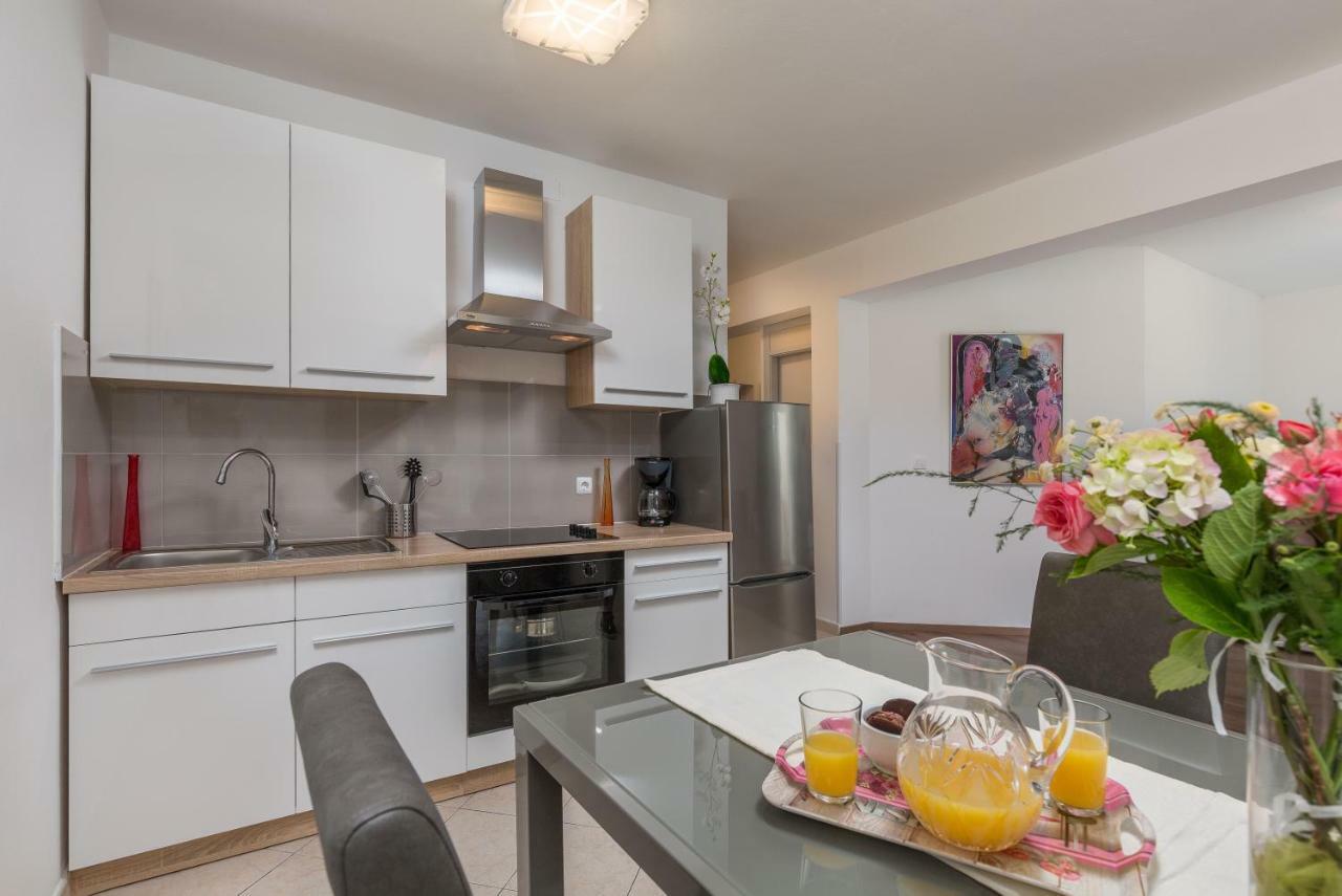 Apartman Tara&Iva Vrsar Eksteriør bilde